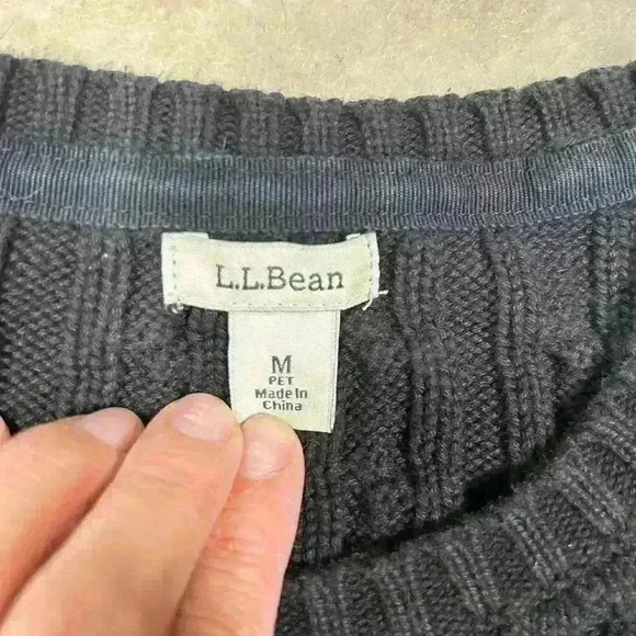 L.L. Bean Black Cozy Classic Cotton Cable Knit Sweater Women Med Petite Prepcore - Picture 6 of 8